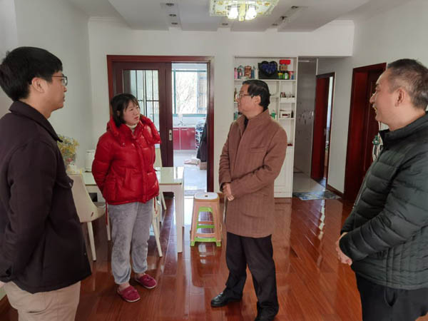 公司党委开展走访慰问事情