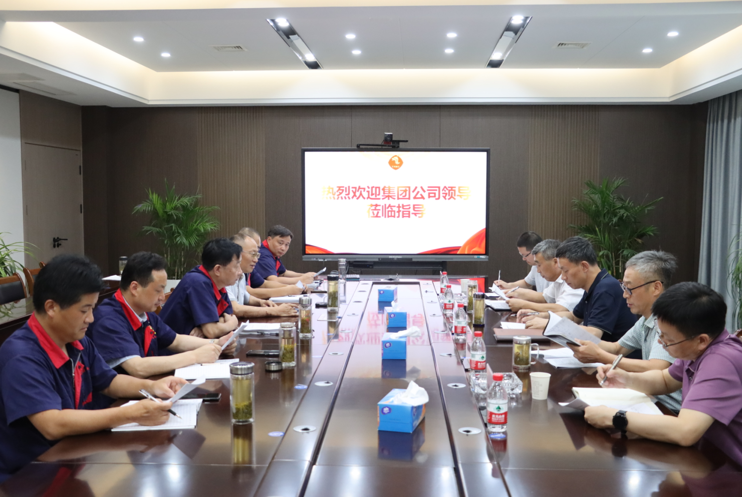集团公司总司理丁士启到公司调研 集团公司总司理丁士启到公司调研